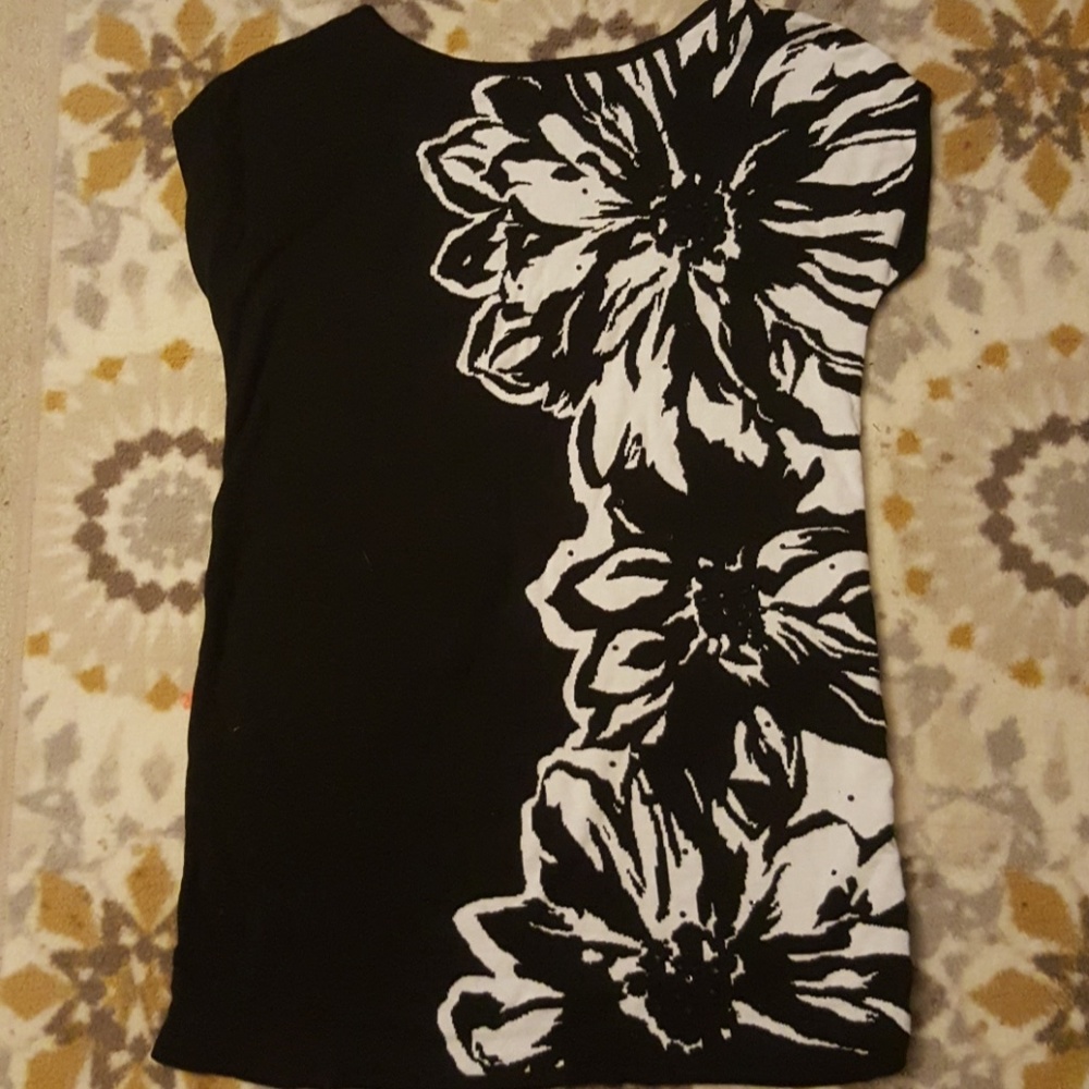 Black and white sweater dress/ tunic