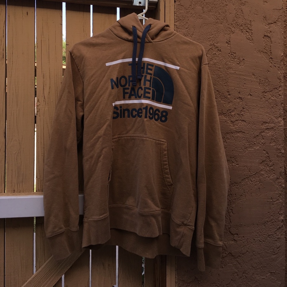 North Face Men's sweatshirt