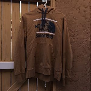 North Face Men's sweatshirt