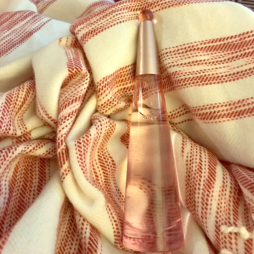 Issey Miyake L’ EAU D’ ISSEY FLORALE