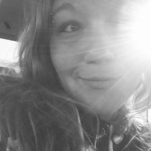 Meet your Posher, Tesa