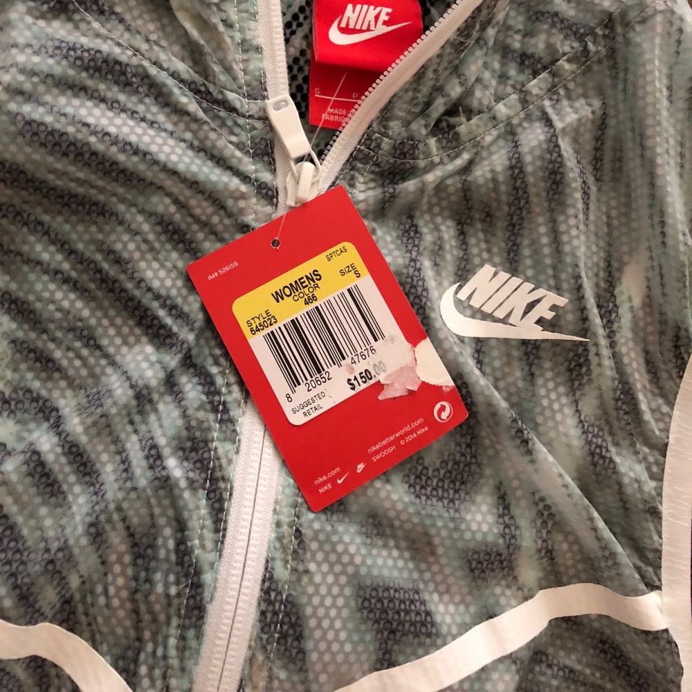 Nike new with tag 🌧 sweater - Picture 4 of 5