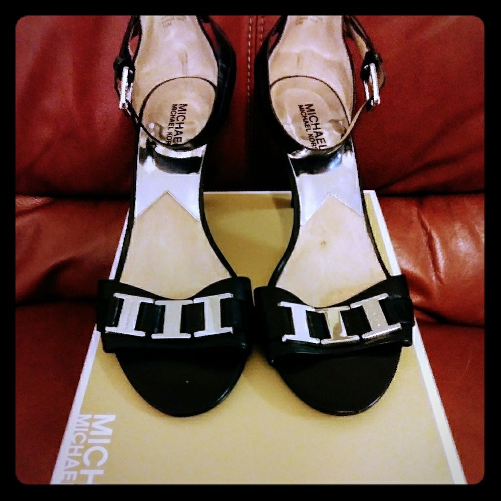 Michael Kors leather shoes size 10 m