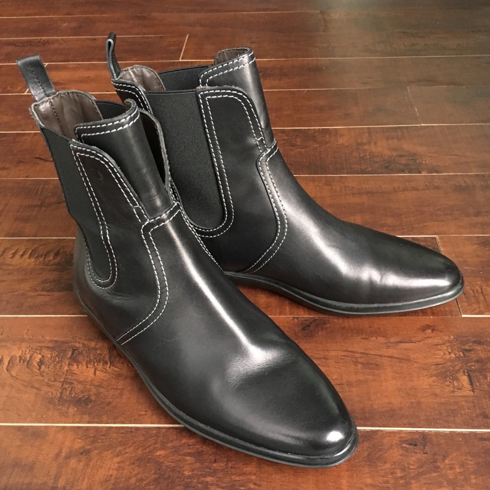 Tods Chelsea Boots
