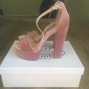 Steve Madden “Gonzo” Heels