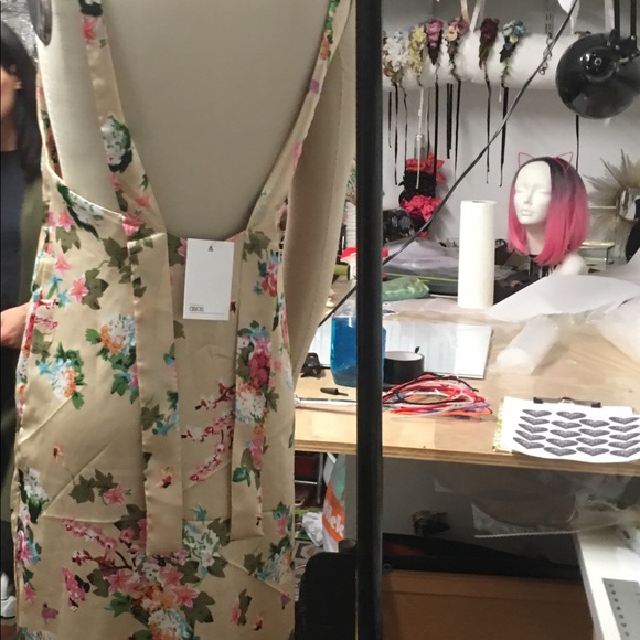 Asos floral dress - Picture 4 of 6