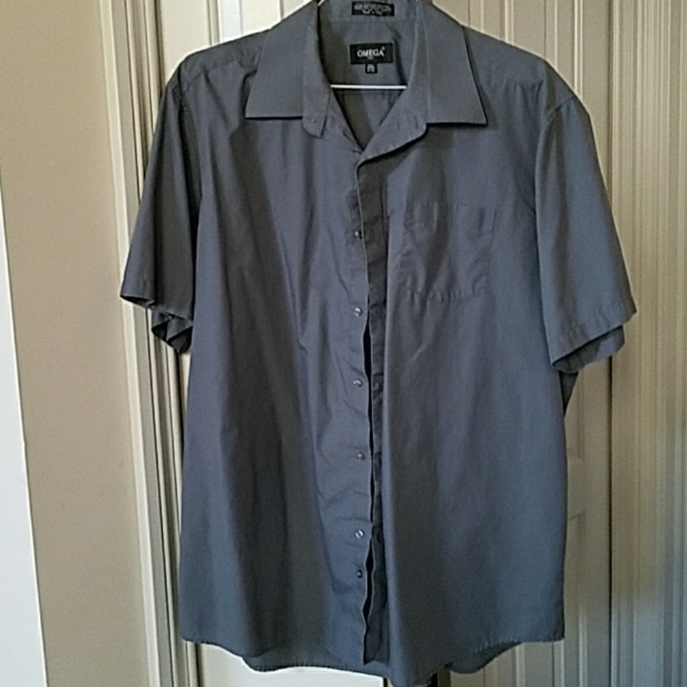 Men's s/s dress shirt Gray. XXL (18-18.5 Neck)