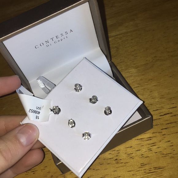 SALE✨ Sterling Silver Earrings - Picture 2 of 2