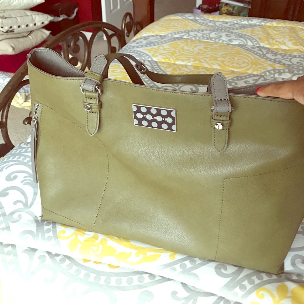 Pea green bucket bag!