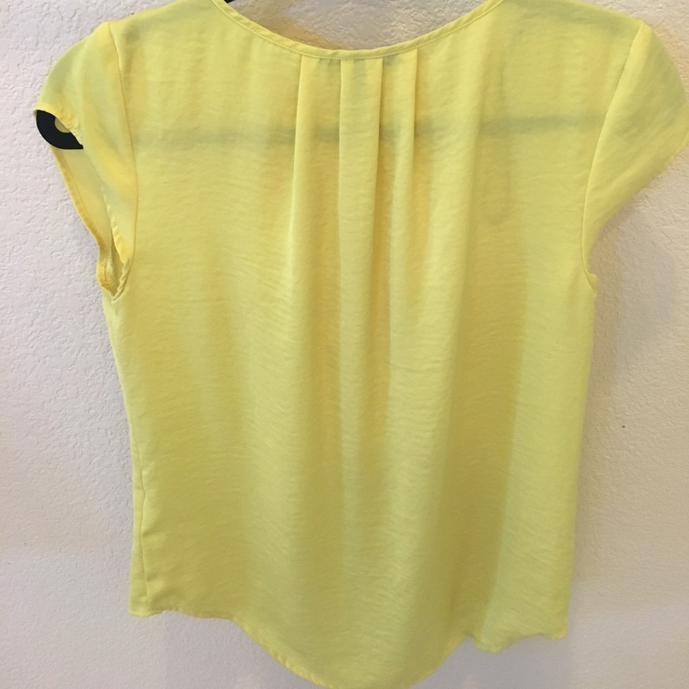 H&M top - Picture 2 of 3