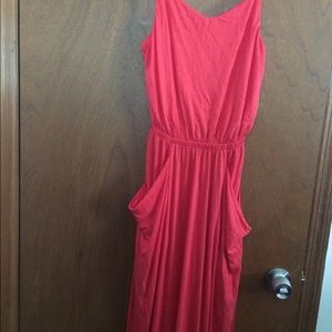 Plain maxi dress with pockets! Plain maxi dress with pockets!