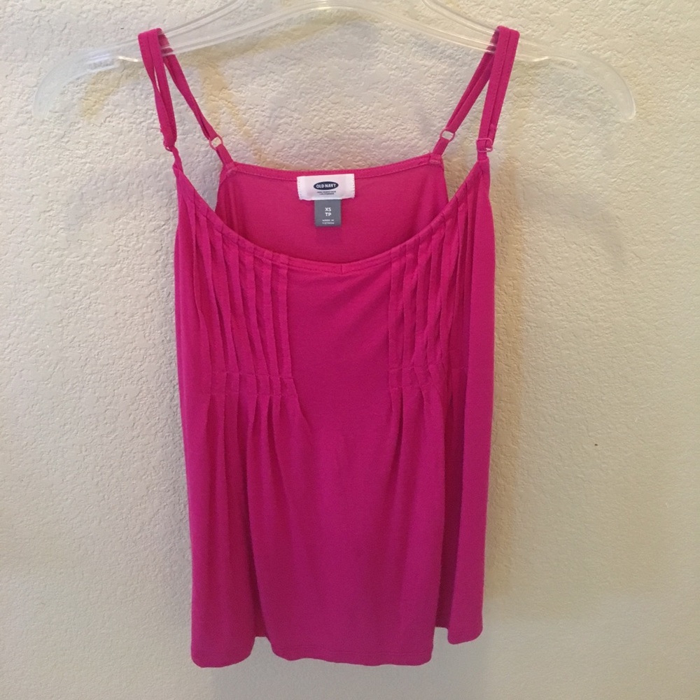 Old navy pintuck tank