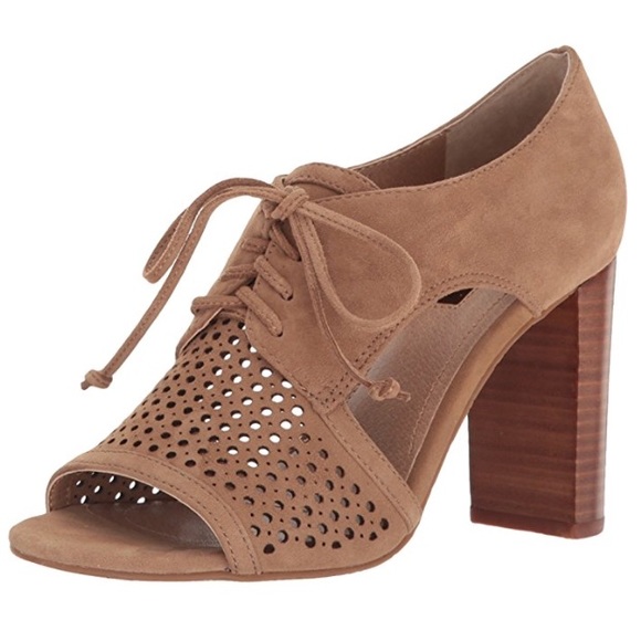 NIB💕Suede Lace-Up Bootie - Picture 6 of 6