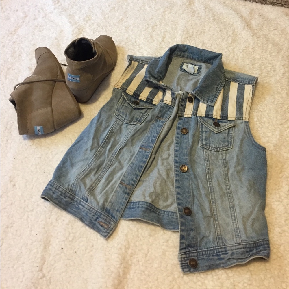 Forever 21 Denim Vest