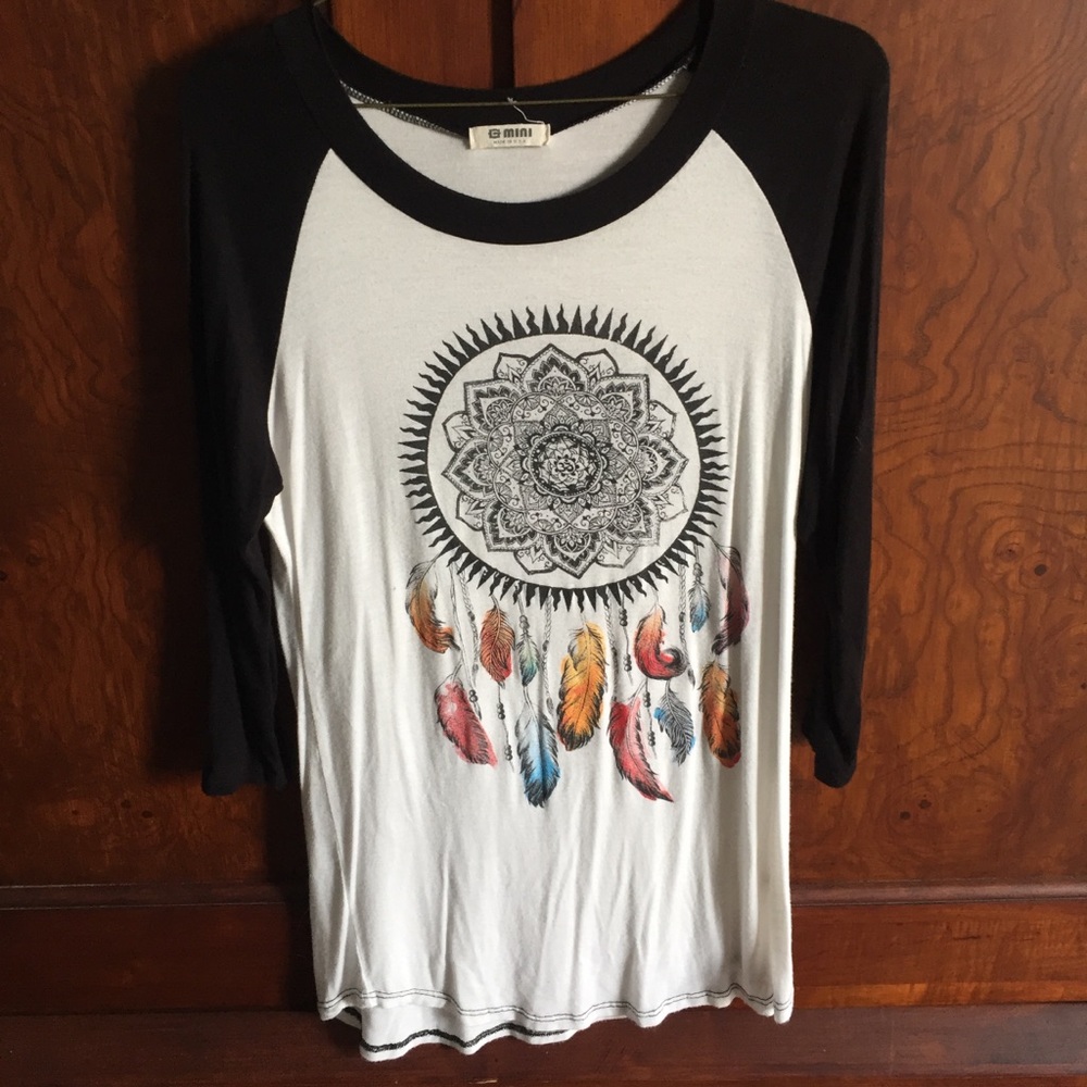 SOLD 💥 Baseball Sleeve tee