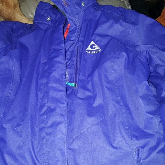 EUC! Ladies Gerry Coat. Very warm/FIRM$ - Picture 2 of 8