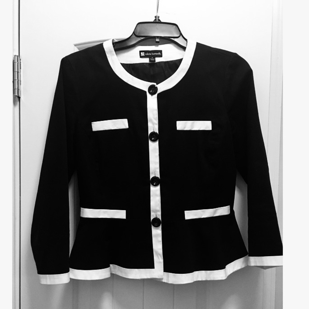Trendy black and white button up blazer