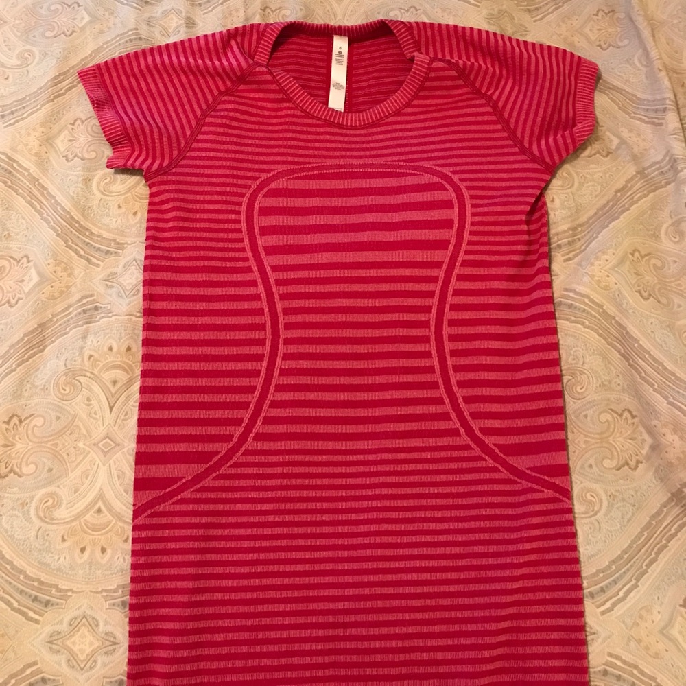 Lululemon swiftly tech tee