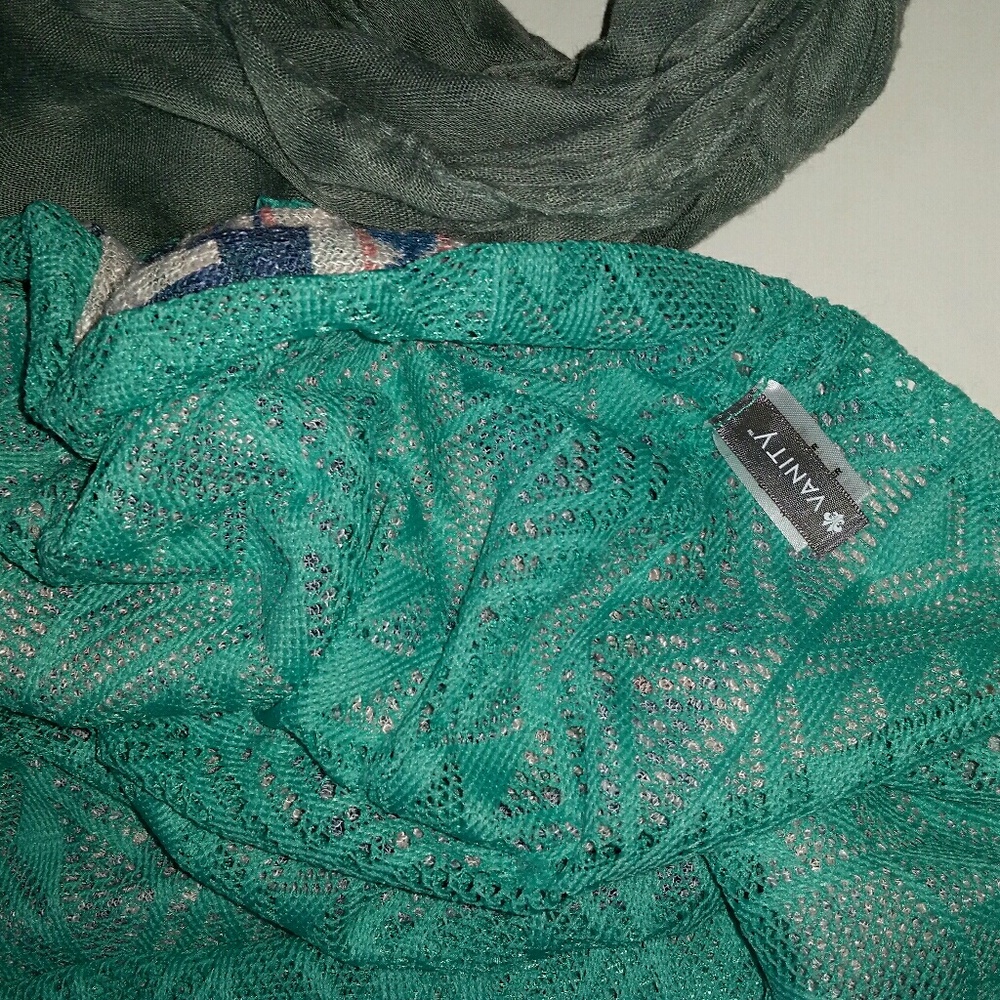 Infinity scarfs ❄ - Picture 2 of 3