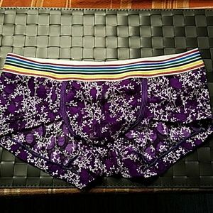 Purple men's trunks w/white floral print size L