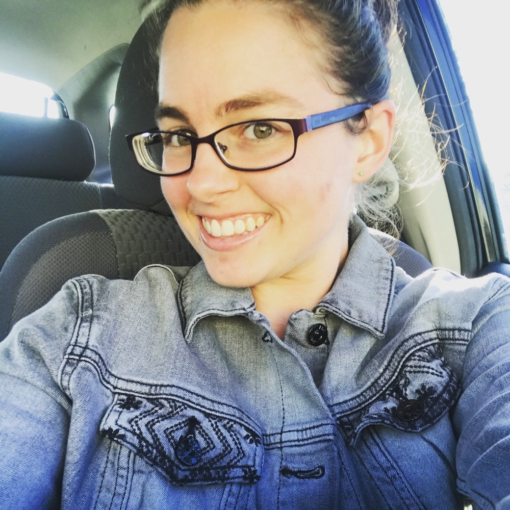 Meet your Posher, Courtney