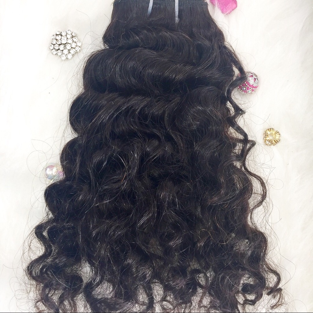 Raw Indian Hair Bundles in Straight, Wavy, & Curly