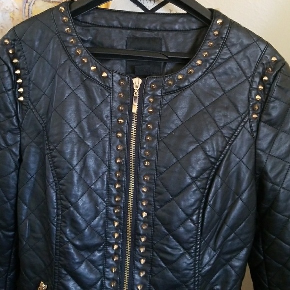 Faux Black leather jacket - Picture 2 of 8