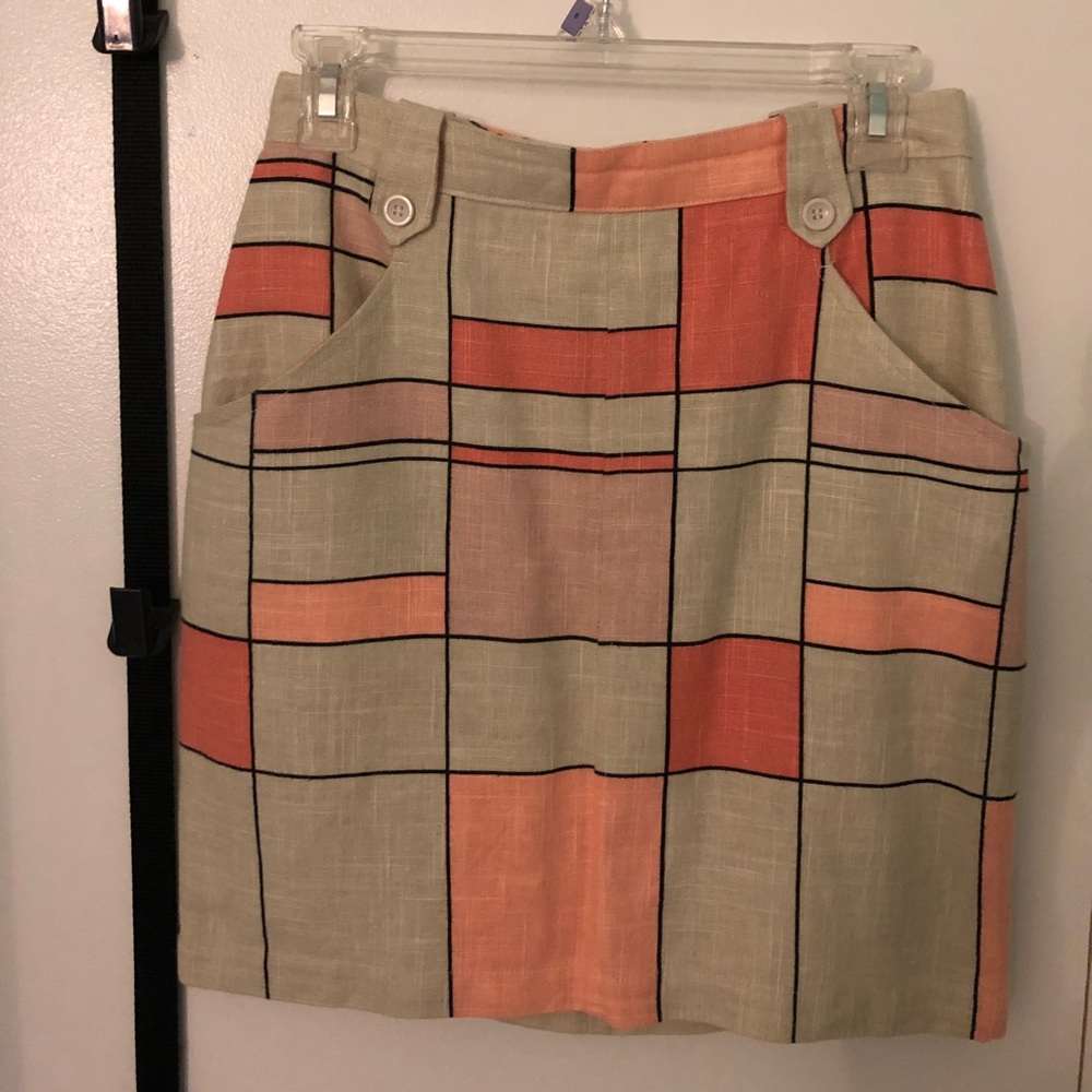Color block pencil skirt
