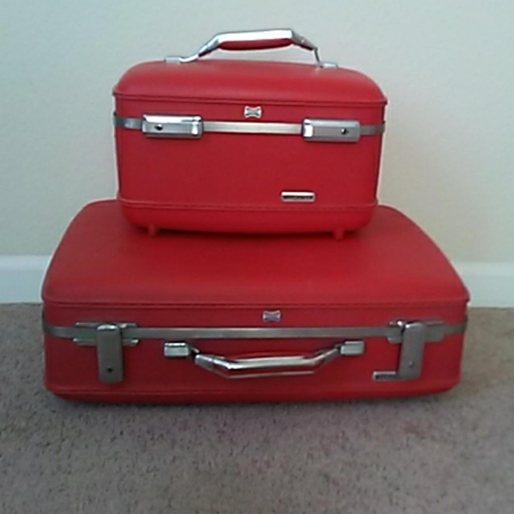 Vintage Luggage Set