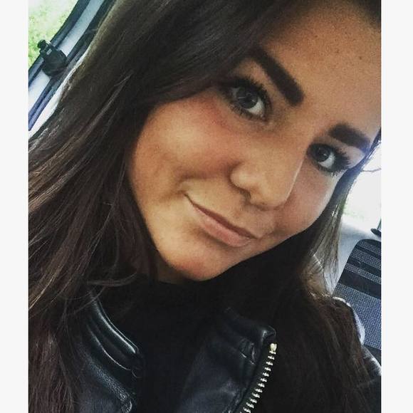 Meet your Posher, Signe - Picture 1 of 1