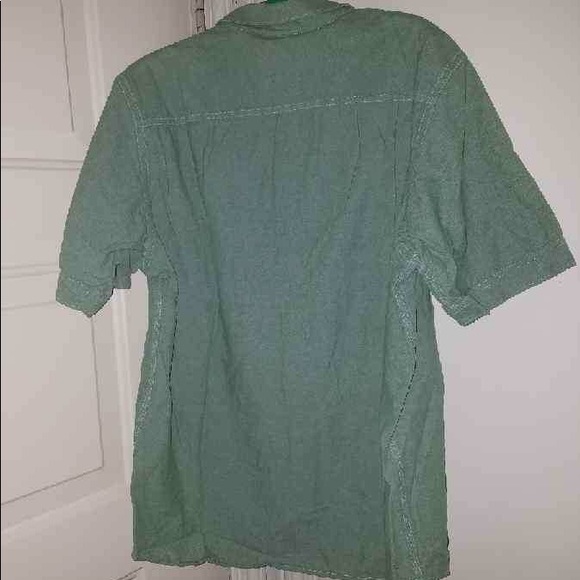 Men’s Rocawear Shirt - Picture 4 of 4