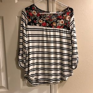 Stitch Fix 3/4 sleeve top, Medium