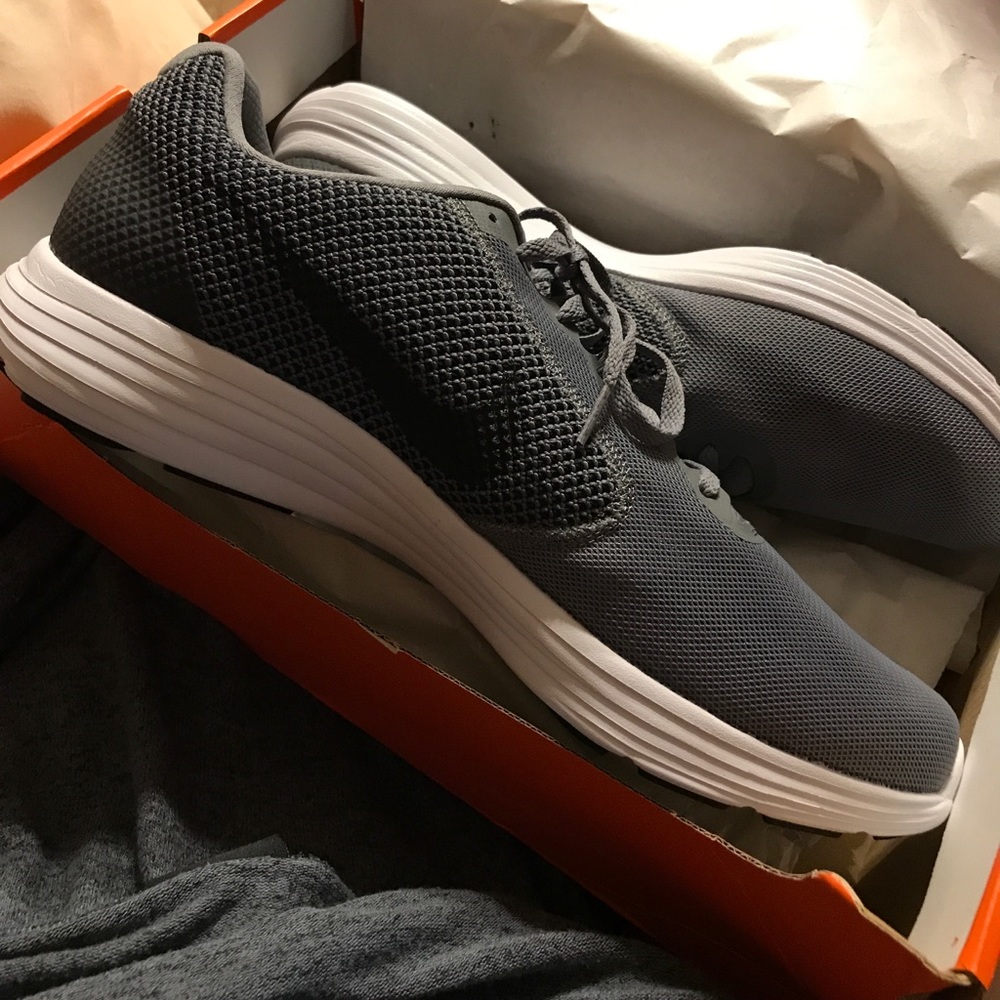 Men’s Nike Revolution 3 Run