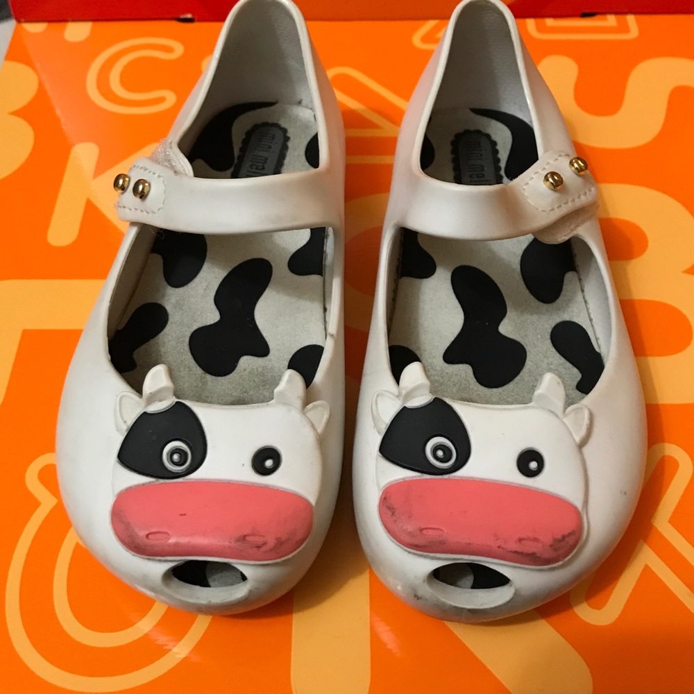 Mini Melissa cow Mary Jane