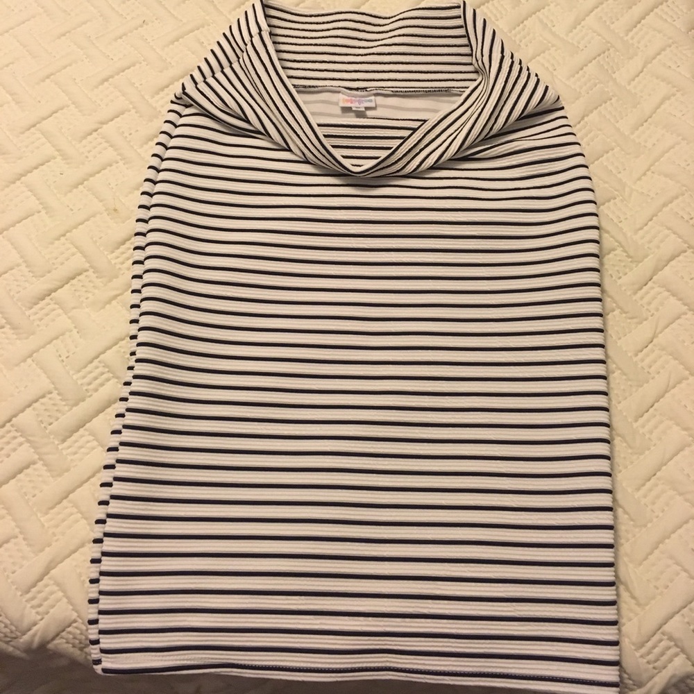 LulaRoe Cassie