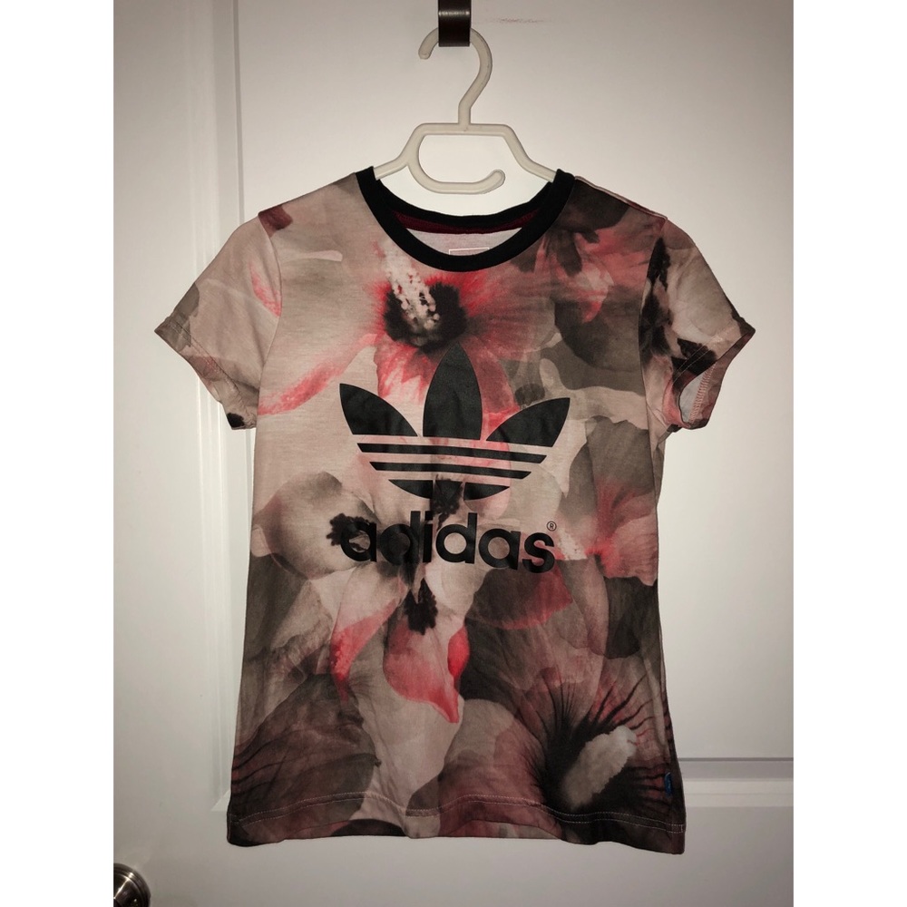 SOLD Adidas Short Sleeve T-Shirt