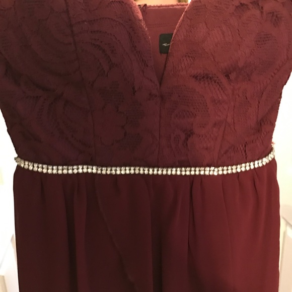 Red prom dress! Worn once! - Picture 2 of 3