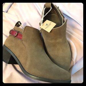 NWT olive green booties.