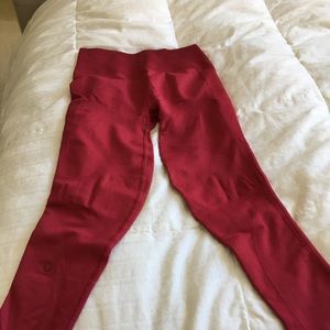 Lulu lemon compression capris