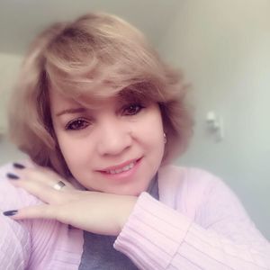 Meet your Posher, Ligia