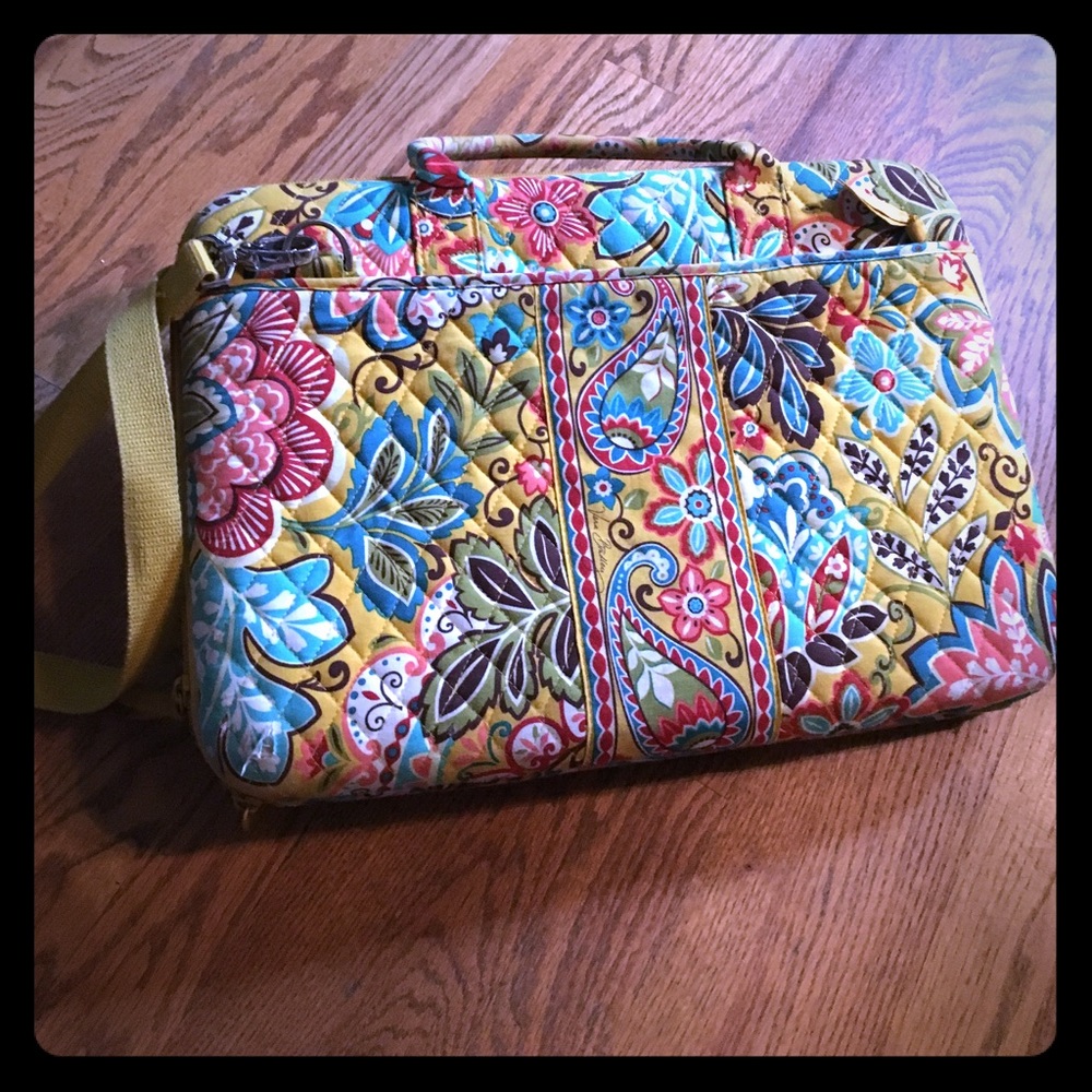 A Vera Bradley computer bag