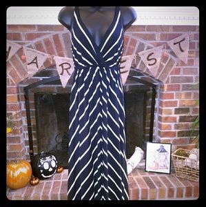 SOMA Black and white striped maxi dress  size med