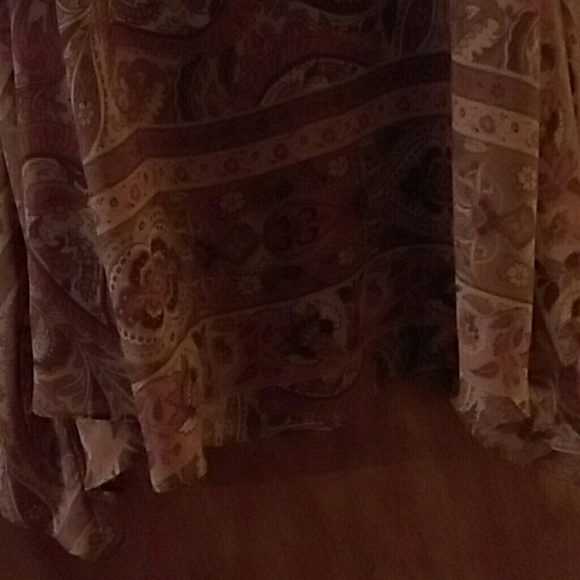 Skirt - Picture 2 of 3