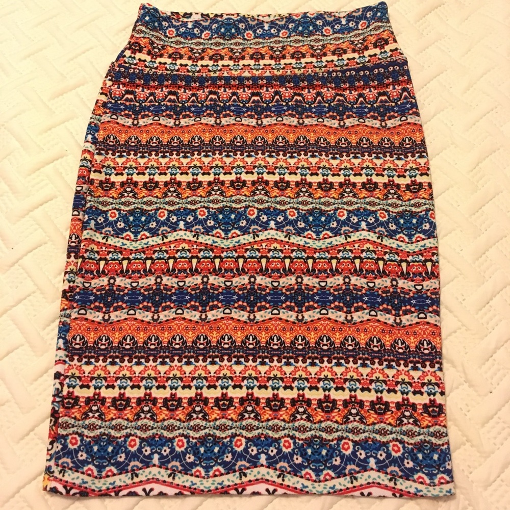 LulaRoe Cassie
