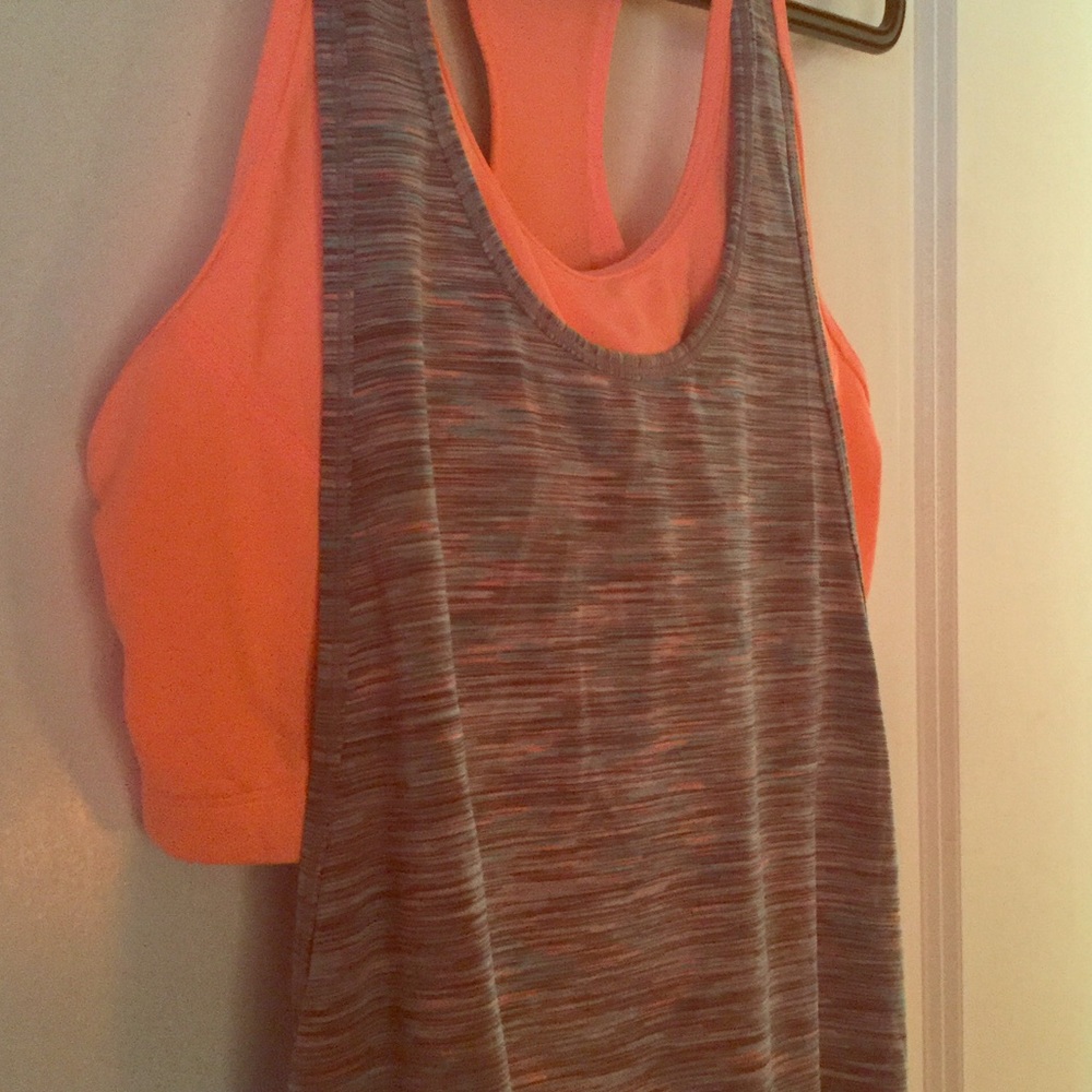 Sweaty Betty tank top with built in bra.