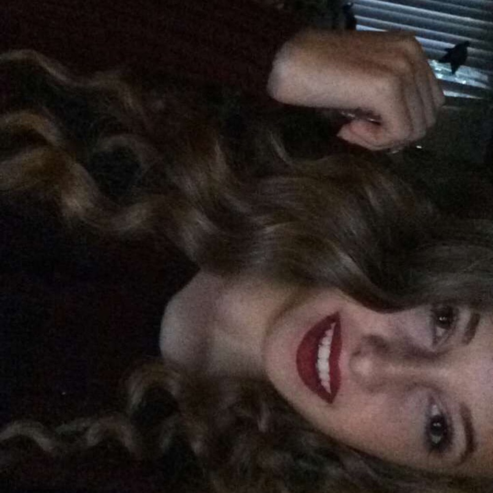 Meet your Posher, Christine