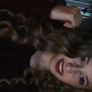 Meet your Posher, Christine