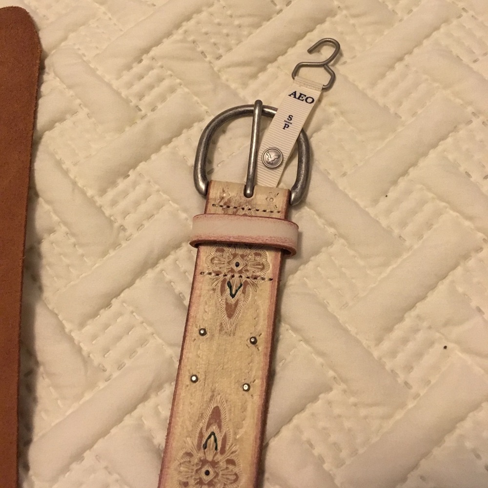 Aeo belt