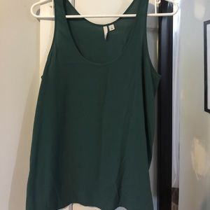 Green flowy tank