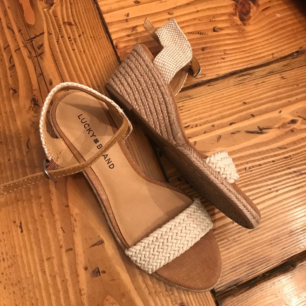 Lucky Brand Wedge Sandals